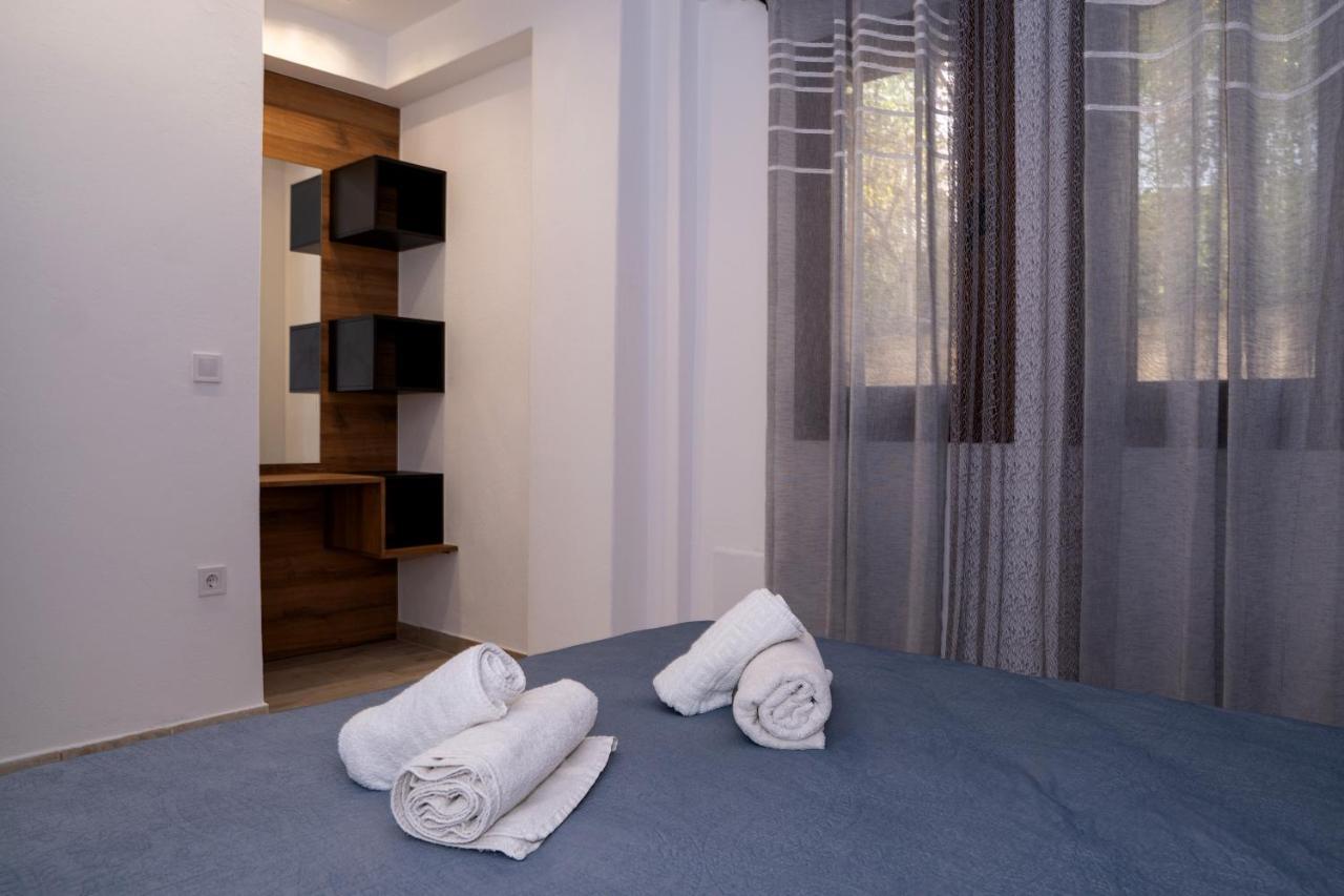 Sea View Apartment Grek Nea 2 네아 로다 외부 사진