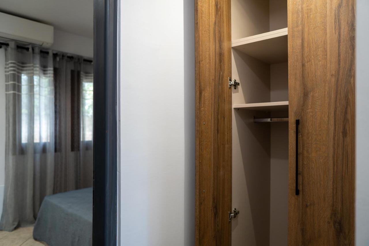 Sea View Apartment Grek Nea 2 네아 로다 외부 사진
